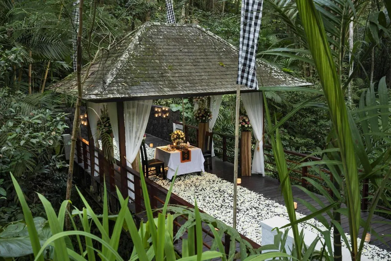 Uma Giri Villa Ubud Indonesia